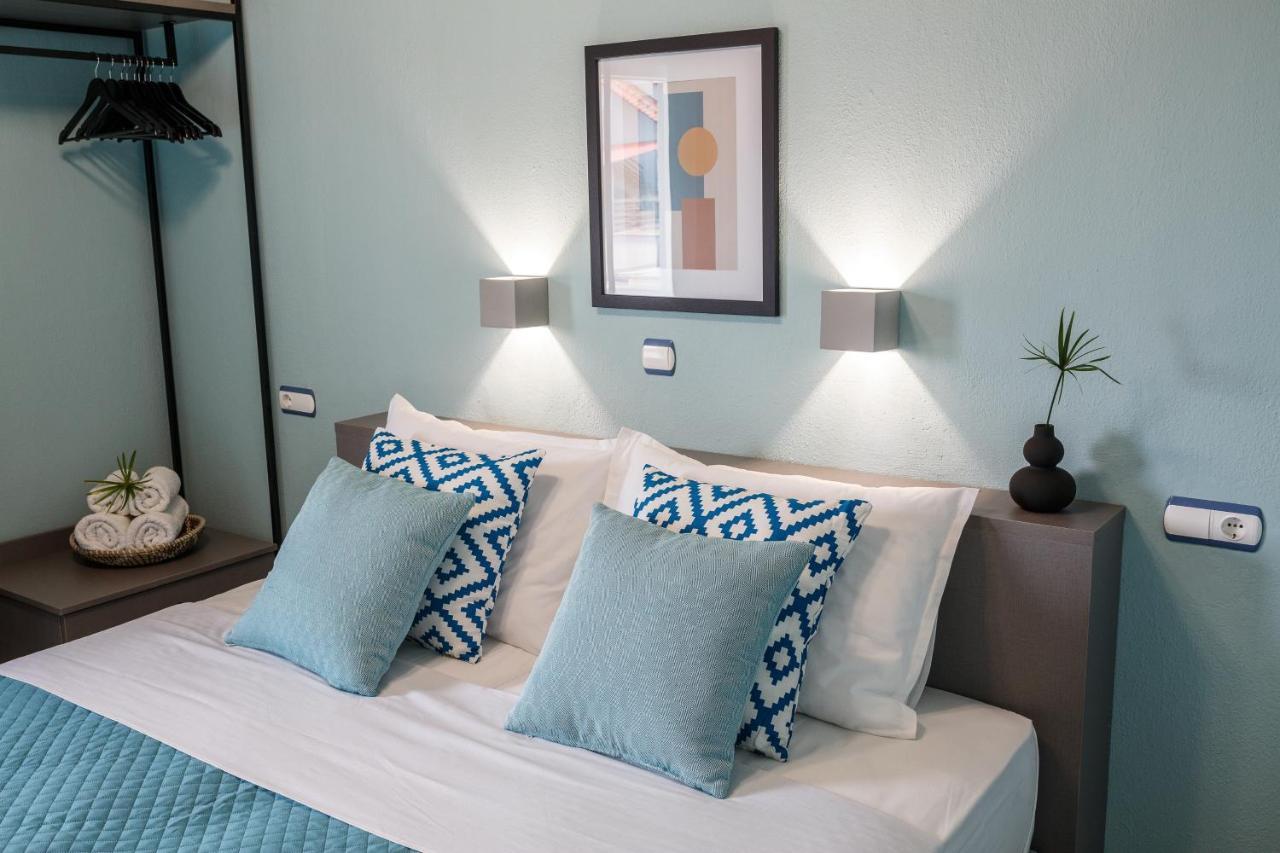 Joya Ofrynio Stylish Suites Ofrinion Bagian luar foto
