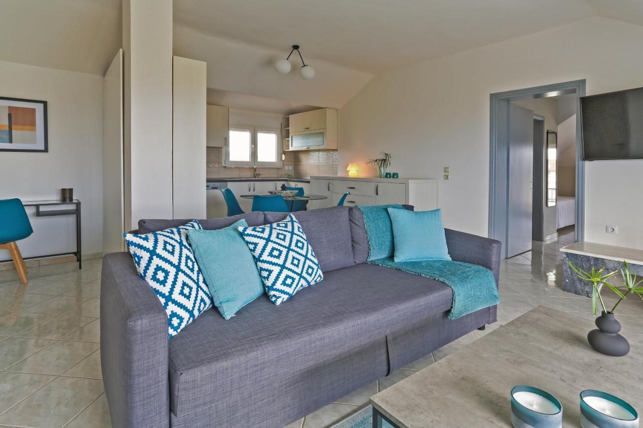 Joya Ofrynio Stylish Suites Ofrinion Bagian luar foto